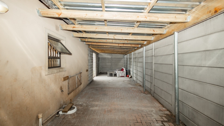 2 Bedroom Property for Sale in Hagley Western Cape